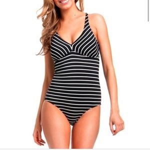 NWOT Catalina stripe one piece swim suit